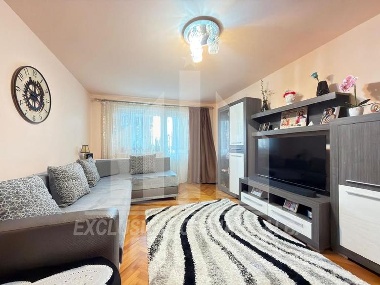 Apartament 3 camere decomandate | 2 bai | 70 mp | Etaj 3 | Cetate