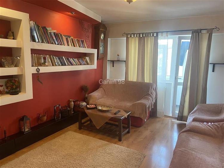 Apartament 3 camere , zona ultracentrala - Unitatea de Pompieri, renovat , mobil - 3