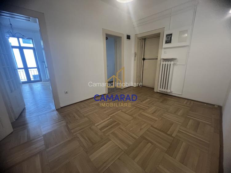 Apartament de închiriat în Piața Victoriei, 115 mp, centrală proprie - 12