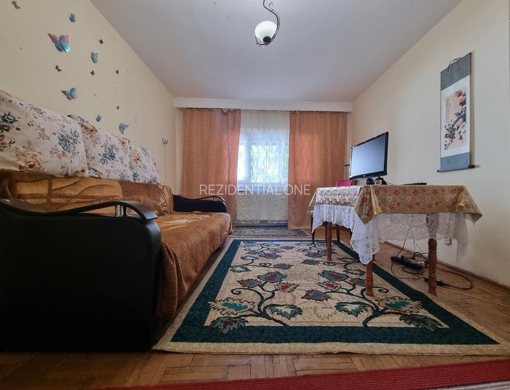 Zona de top-intre Centru si Insula de Agrement-Garsoniera decomandata - 2