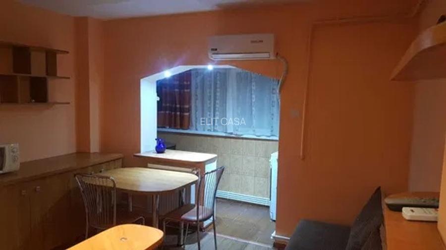 Apartament 2 camere, DECOMANDAT, zona Moara de Foc - 2