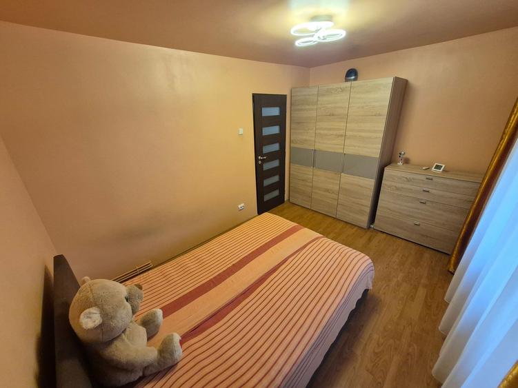 2 Cam--5 Min Iulius Town-Mobilat-Utilat-Centrala-54MP-97.500 Euro!