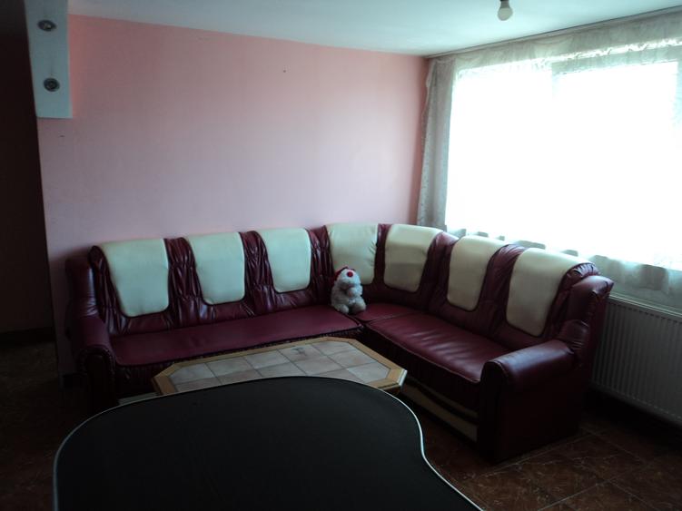 Apartament 3 camere ,mansardă zidita, centrala proprie – Zona Nord