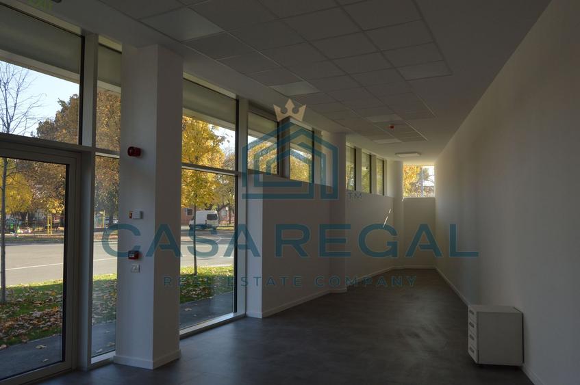 Spatiu comercial 53mp, Cantemir, prima inchiriere