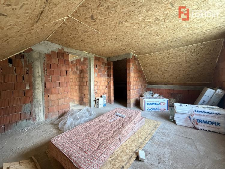COMISION 0% Casa individuala cu 5 camere, 130 mp, P + M semifinisata