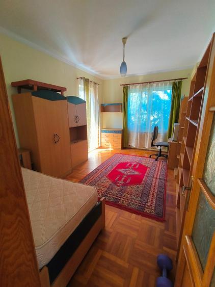 Vila tip Duplex/ Jumătate de vila individuala cu spatiu generos