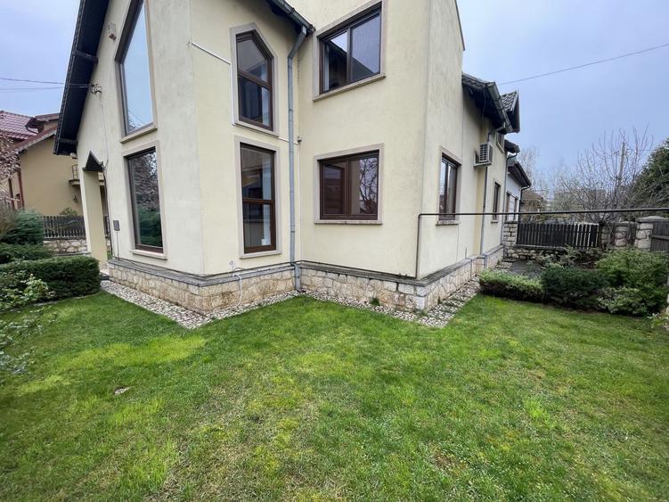 Circumvalatiunii | Casa individuala | 6 camere | Garaj