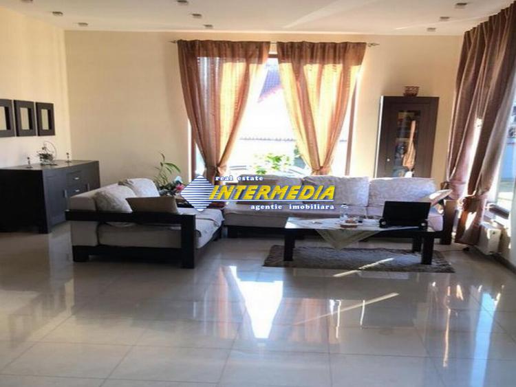Vila de Vanzare in Alba Iulia CETATE Kaufland 6 camere D+P+E cu 2550 mp. Teren