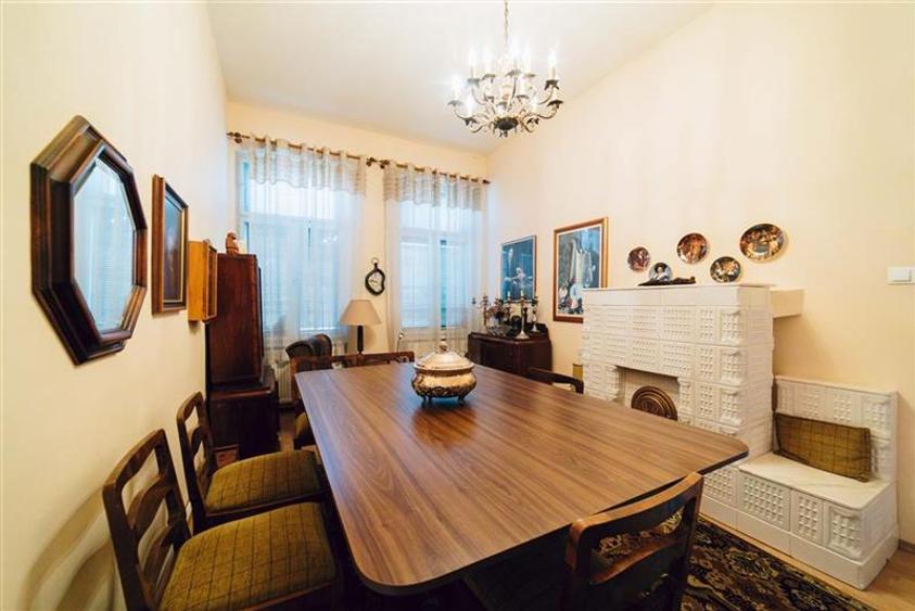 Vila in stil Art Nouveau (Targu Mures, str. Alexandru Papiu Ilarian)