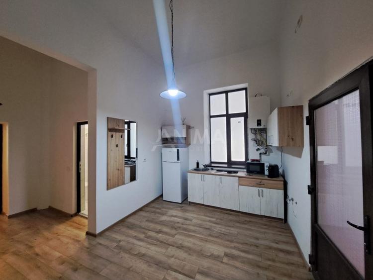 Apartament 2 camere ultracentral, parcare in curte