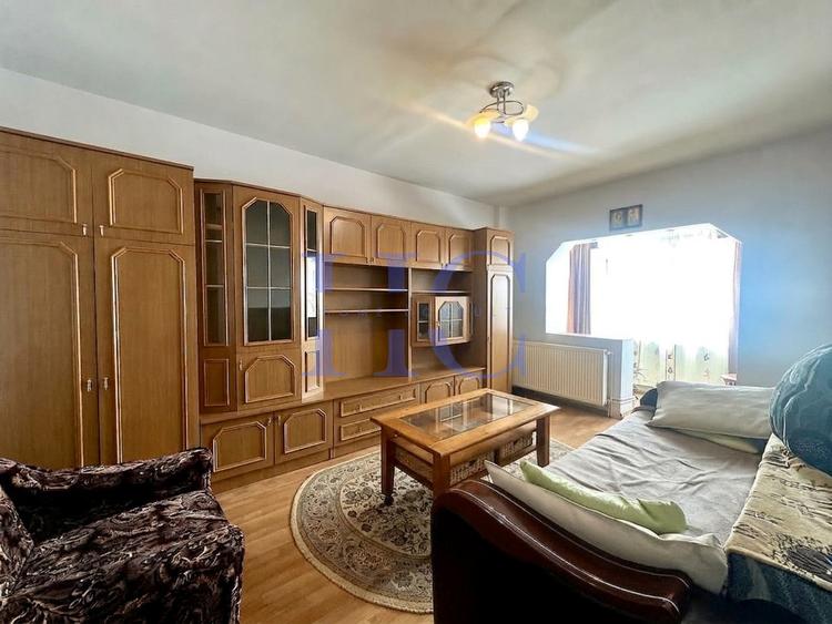 Apartament 2 camere, decomandat, - Bvd. Mihai Viteazul