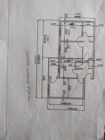 Apartament cu 3 camere decomandate in zona Calea Lipovei