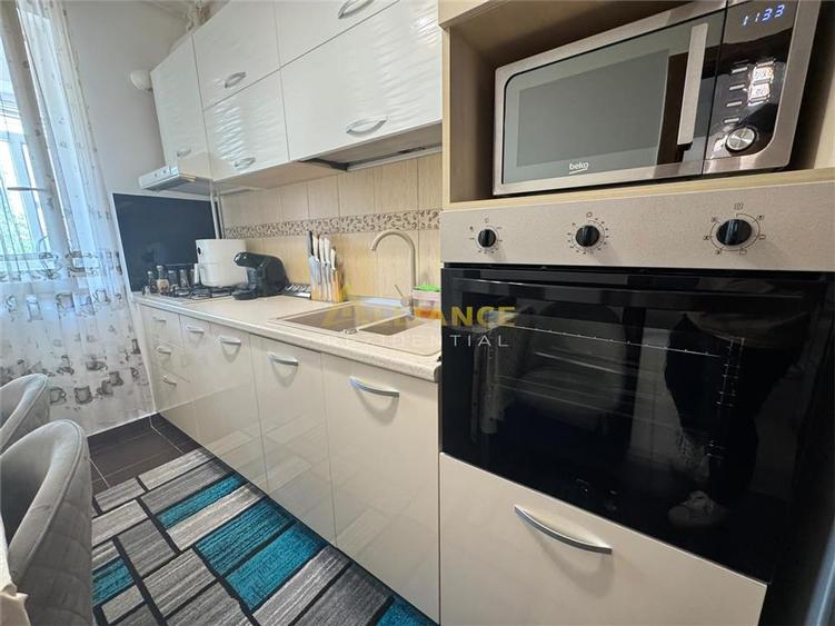 Ozana-Apartament 2 Camere-Mobilat-Parcare Inclusa