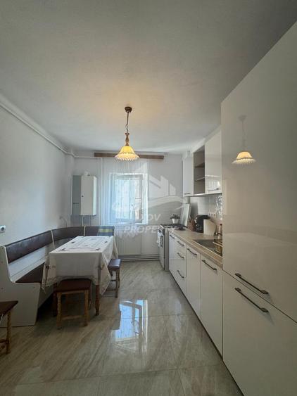 Apartament Calea Dumbravii ,Sibiu,  3 camere ,  2 bai ,