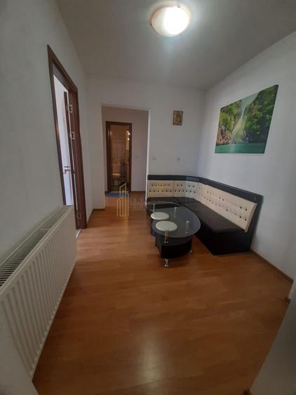 Apartament 3 camere, decomandat, zona Mihai Viteazu