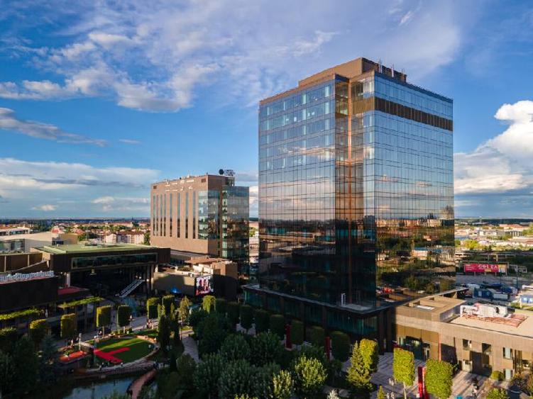 United Business Center 0, Central, 2100 - 32000 mp 0% comision!