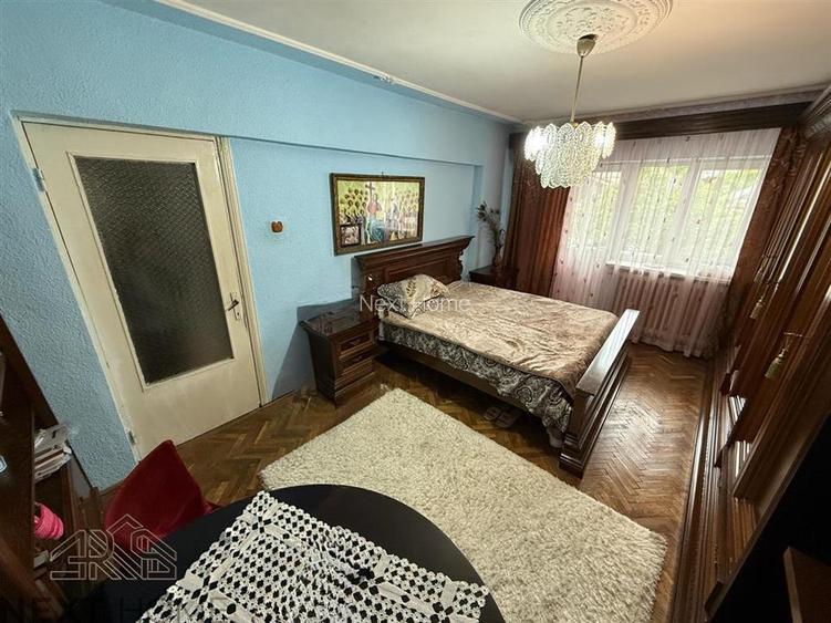 Apartament 3 Camere de Vanzare sau Inchiriere, Strada Lupeni – 81 mp, Etaj 1 - 5