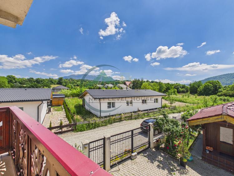Casa cu priveliste de vis si potential turistic sau investitie in zona Bran
