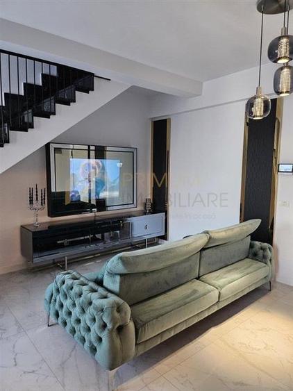GIROC - Penthouse superb - Piscina privata - Parcare subterana - LIFT