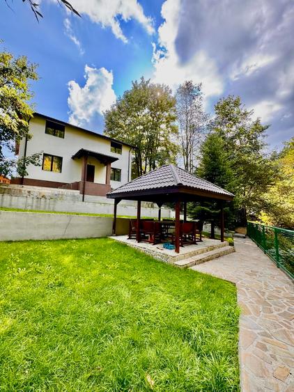 Vila Eleganta cu 7 Camere - Cheia Prahova- Mobilată și utilată Complet