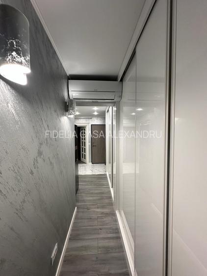 Apartament 3 camere de vanzare Dacia - 2