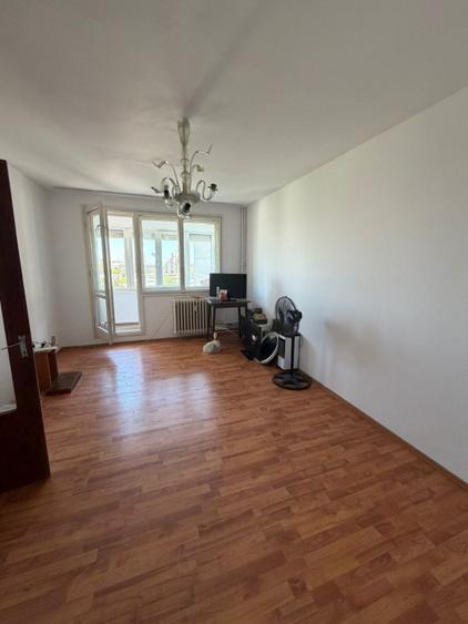 Apartament 2 camere / Ozana/ Metrou 10'/ 1 Decembrie