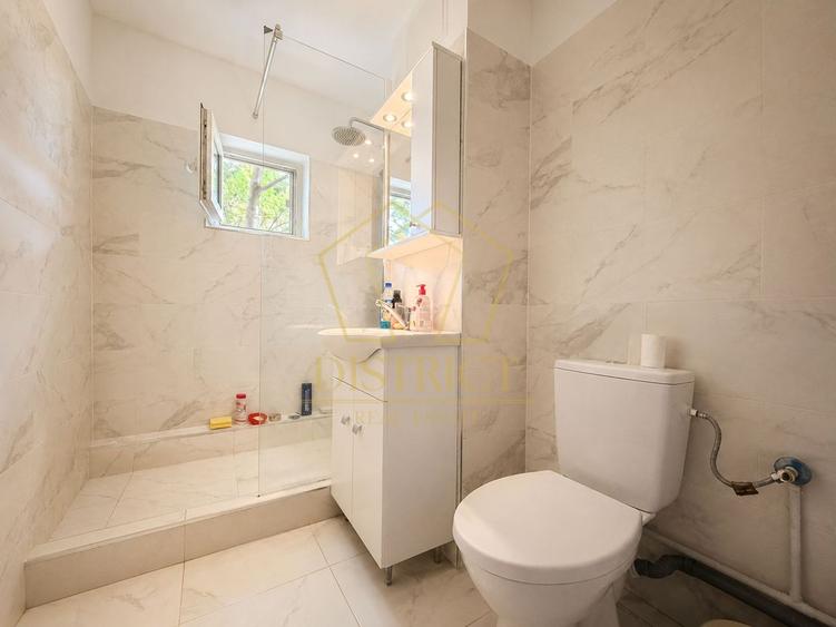 Apartament decomandat cu 3 camere | Aradului