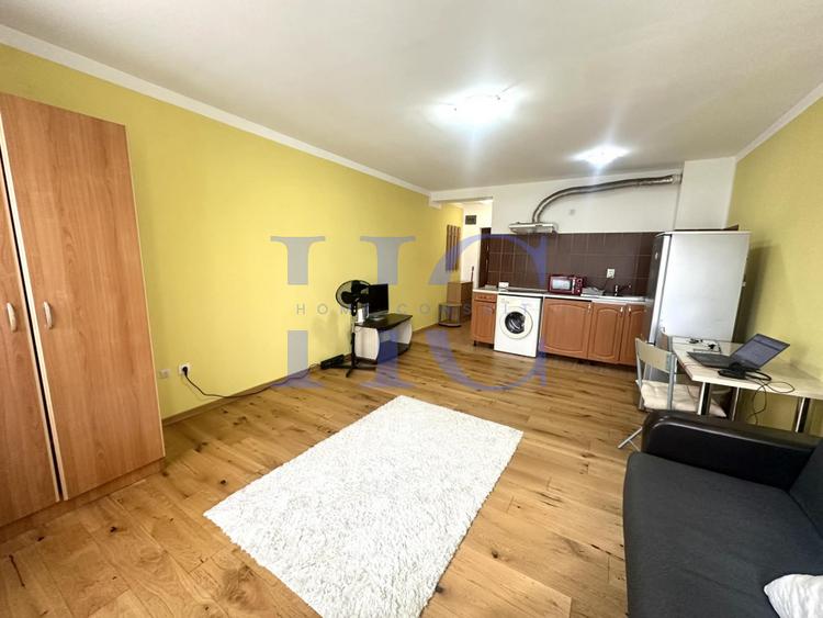 Garsoniera, 28 mp utili- etaj intermediar