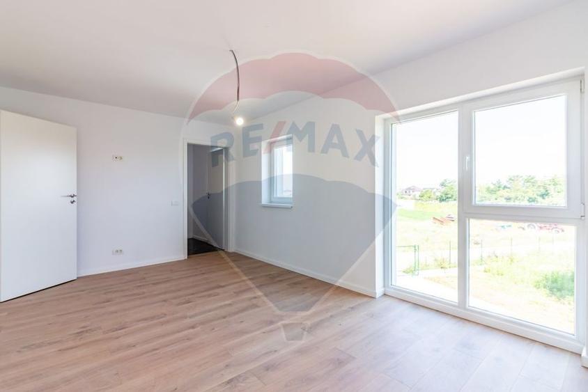 Casă Nouă/Premium/130 mp/Teren 450 m/ Pompă de caldura/Sabareni