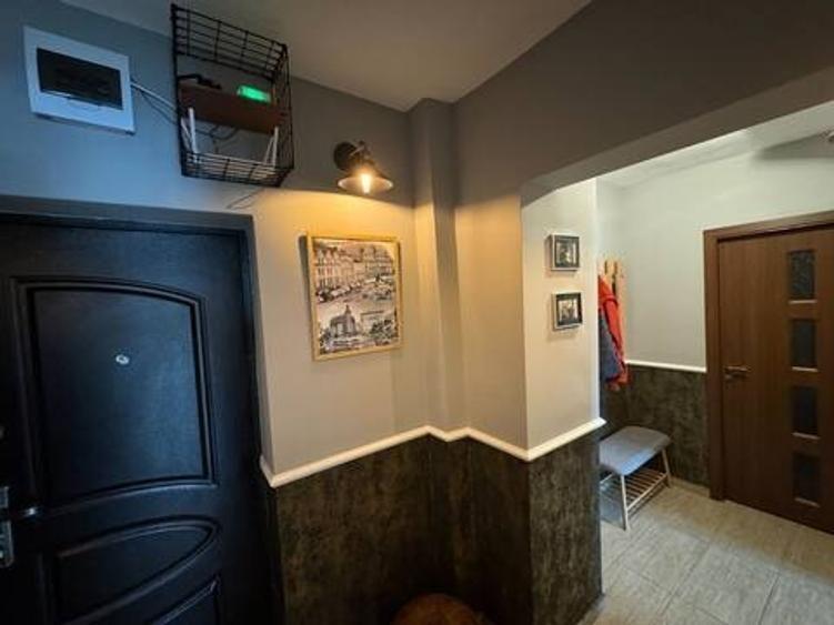 De Închiriat Apartament 2 camere renovat, zona Unirii