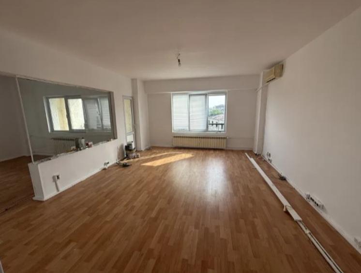 Alba Iulia, Decebal,3 BALCOANE FINISAJE NOI 2 AER CONDITIONAT RENOVAT DECOMANDAT