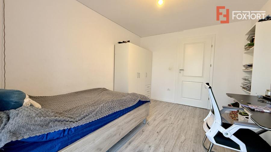 Duplex de vanzare in Sacalaz, 4 camere + 2 bai si toate utilitatile