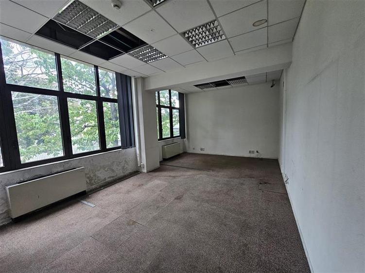 Inchiriere proprietate pretabila birouri/clinica medicala/sala