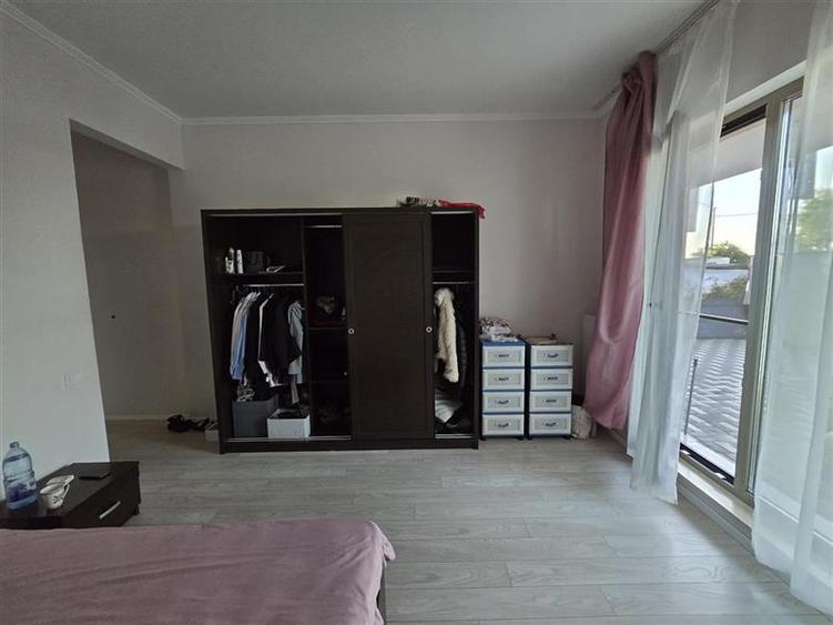 3 CAMERE + CURTE SI LOC PARCARE SECTOR 1 CHITILEI MALL COLOSSEUM