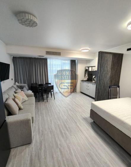 Studio Mamaia Nord White Titanic 43mp et 2/8 balcon vedere la mare mobilat