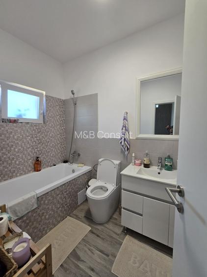 Duplex pe parter, mobilat și utilat complet, teren 300 mp – Bucovăț - 11