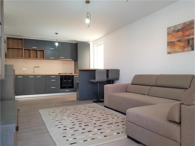 Apartament 2 camere mobilat Urban Plaza, loc parcare