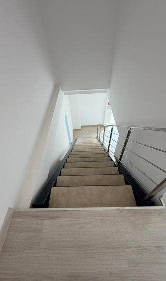Chiajna(Str. Industriilor), hale de închiriat, 552 mp utili, birouri și depozit