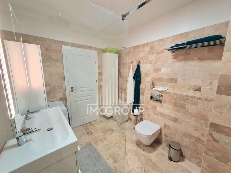 Apartament modern 2 camere de inchiriat cu dressing, garaj, AC