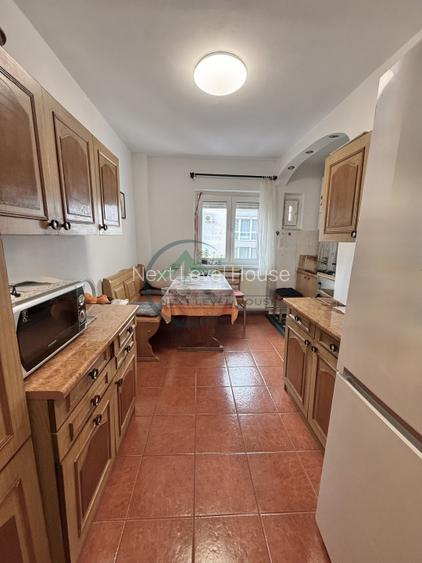 Apartament 3 camere, intrare Racadau - 4
