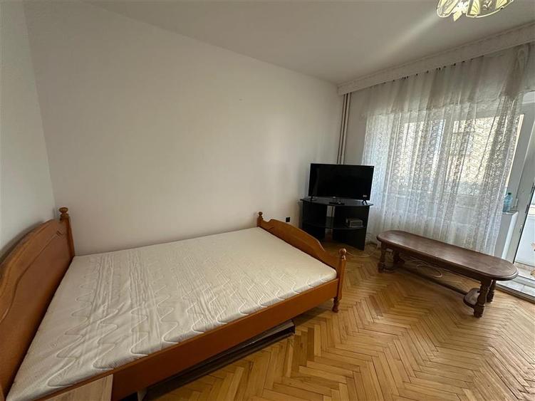 Inchiriere Apartament cu 1 camera Podu Ros