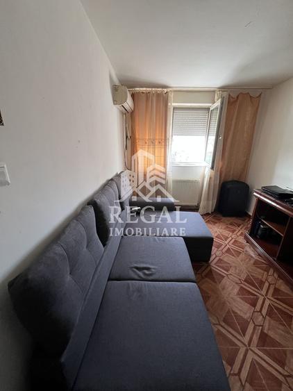 Apartament de vânzare – zona Micro 6