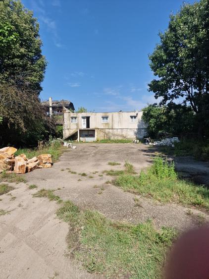 Cladire restaurant pe malul raului MURES ( Baza de agrement SOIMUS )