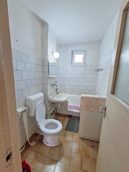 Apartament 3 camere, 64mp, Dambul Pietros