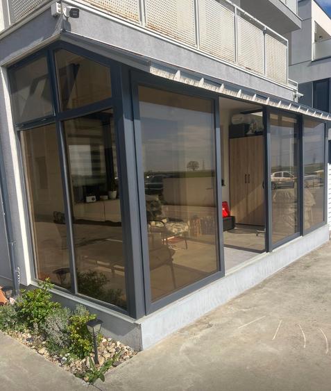 Vând apartament 2 camere Dumbravita 135000