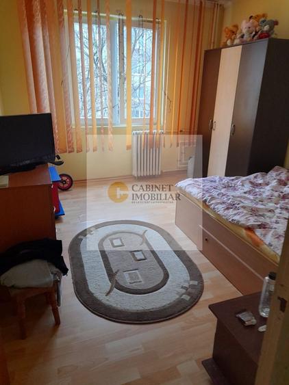 3 Camere Decomandat | 2 Bai | Etaj 4/8 | 75mp totali