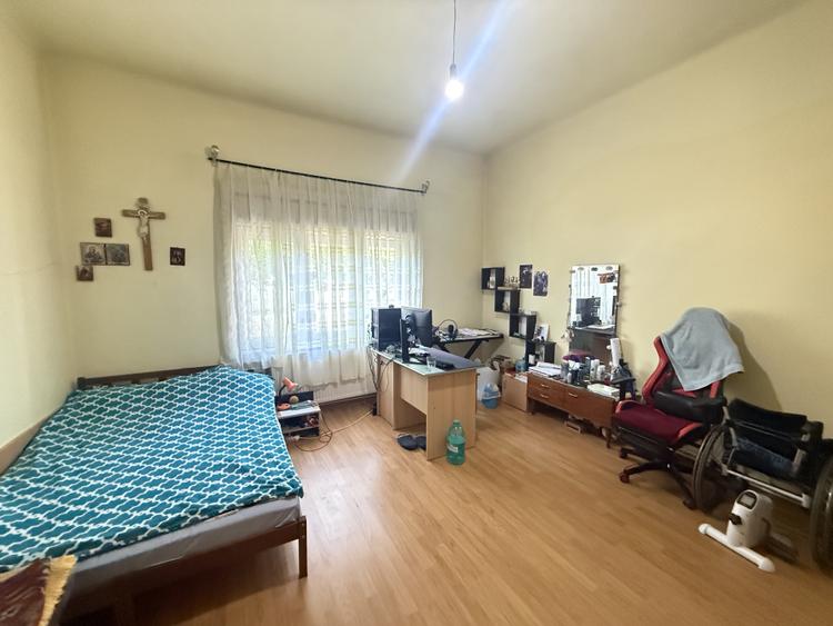 Casa individuala de vanzare | Zona-ULTRACENTRALA | 385 mp teren.
