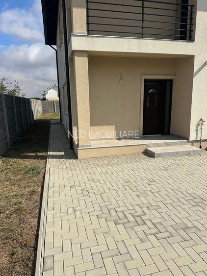 Duplex patru camere Dumbrăvița - 4