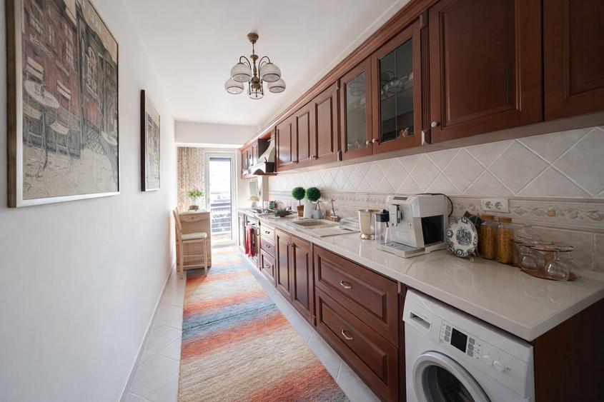 Apartament 4 camere Herastrau
