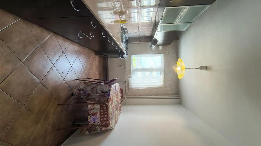 Apartament cochet, doua camere semidecomandat, Turda-Ion Mihalache